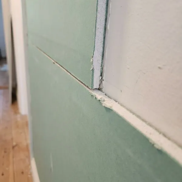 Mold-resistant drywall installation in Delano